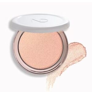 Natasha Denona Hy-Gen Skincare Infused Glow Beautiful Highlighting Face Powder
